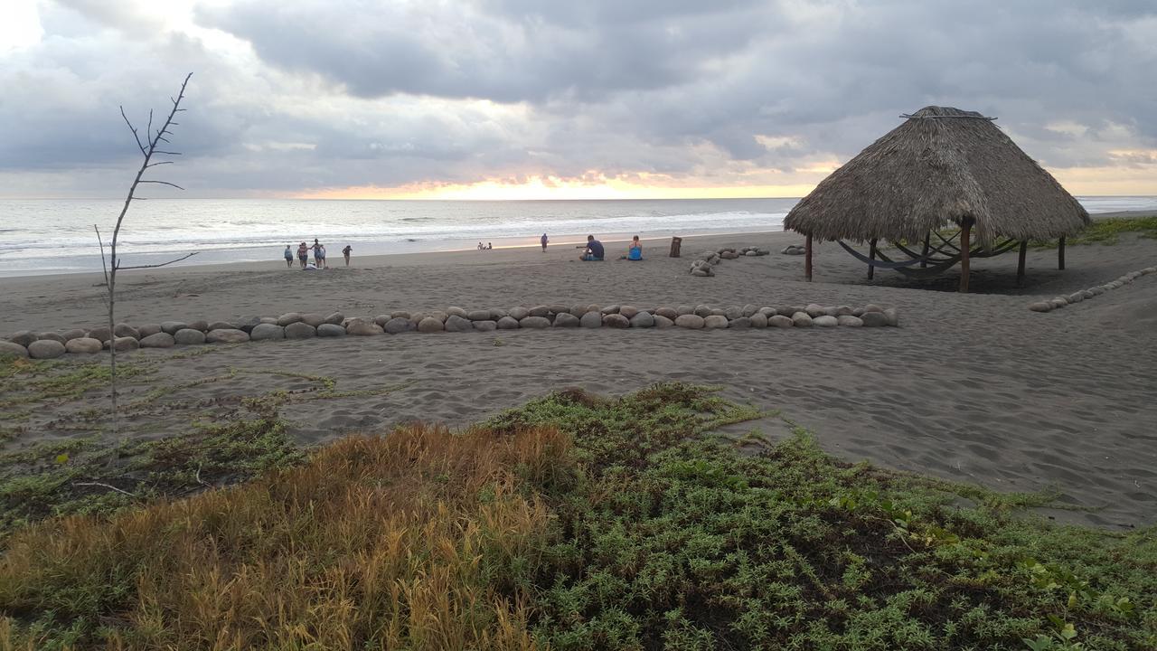 Eco-Hotel Playa Quilombo Las Lisas Kültér fotó